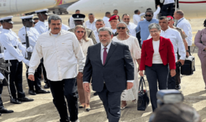 Maduro llega a reunión con presidente de Guyana apegado al Acuerdo de Ginebra