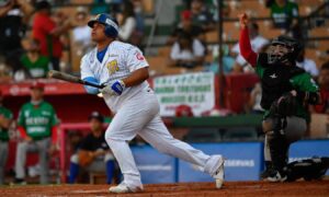 La Guaira y Magallanes se enfrentan en medio de máxima tensión