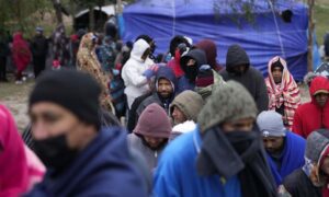 Venezolanos en sexto lugar en peticiones de refugio en México este año
