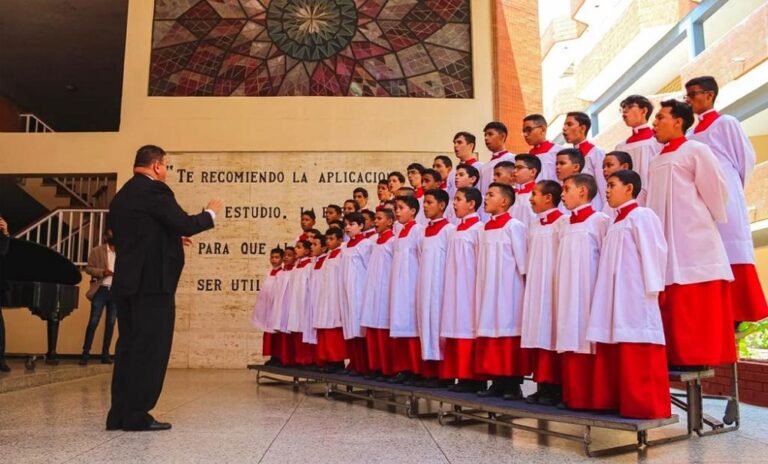 Investigarán a personas que depositen altas sumas de dinero