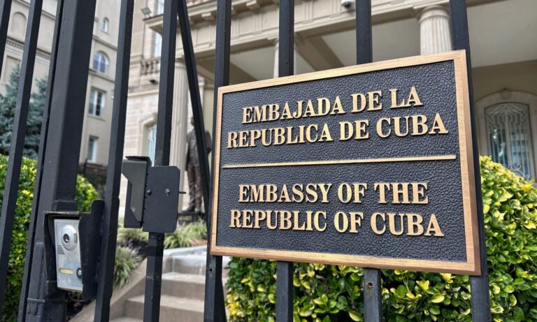 Maduro agradece mensaje del Papa