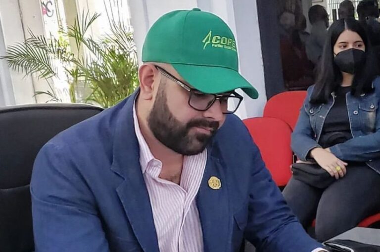 Parlamento rinde homenaje a Lepage este domingo