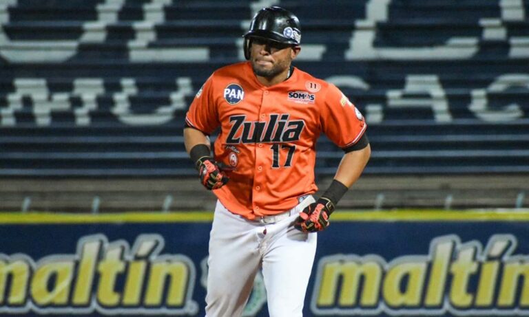 Alex Romero: “Este momento es dedicado a mi familia”