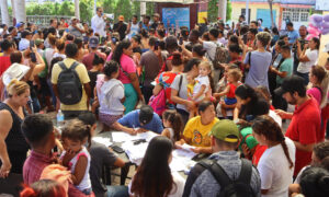 Migrantes al sur de México alistan salida en caravana en esta Navidad