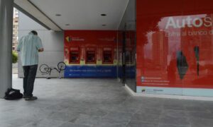 El próximo lunes 11 de diciembre será feriado bancario