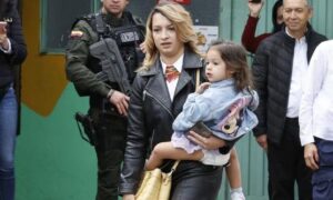 Fiscalía interrogará a autores de amenazas contra hija de Petro
