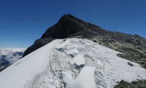 Gobierno ejecuta plan para desacelerar deshielo del glaciar Humboldt