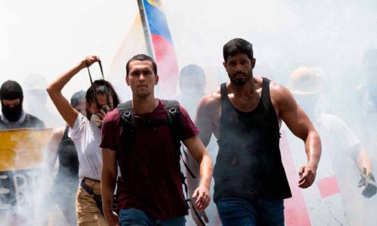 Venezuela hace oficial reducción de producción de crudo
