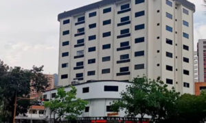 Muere hombre al caer de un ascensor en Valencia