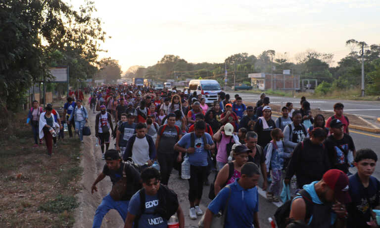 Primera caravana del año sale desde el sur de México hacia EE. UU.