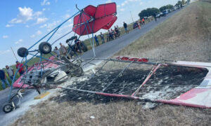 Caída de aeroplano tras enredarse con cableado deja a un herido