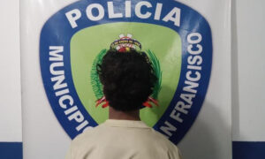 Menor amenaza a su madre por denunciar a hermano por agresión