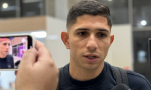 Jefferson Savarino llega a Río de Janeiro para firmar por el Botafogo
