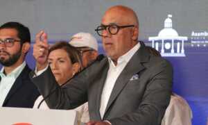 Jorge Rodríguez entregará pruebas de “conspiraciones” a Gerardo Blyde