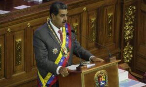 Cuestionan que Nicolás Maduro no aumentó el salario mínimo