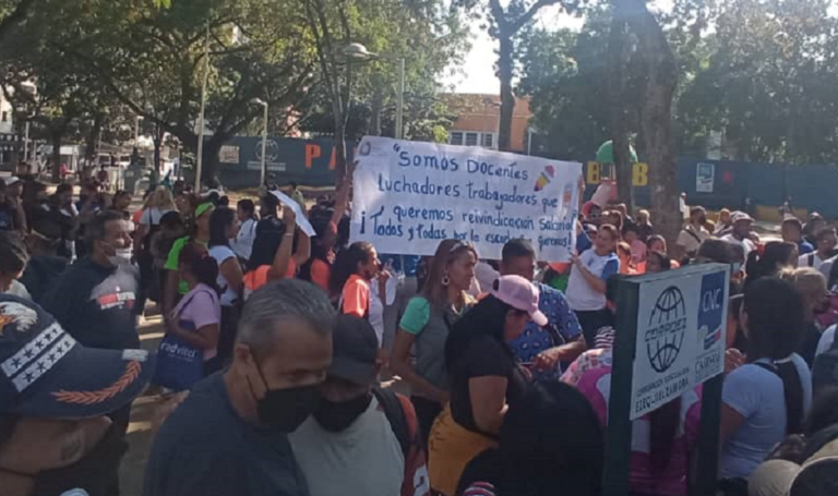 Docentes retomarán las protestas de calle el 9 de enero