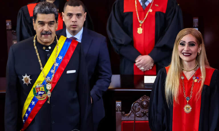 Maduro: Tengo firmado un documento secreto con EE. UU. y la oposición