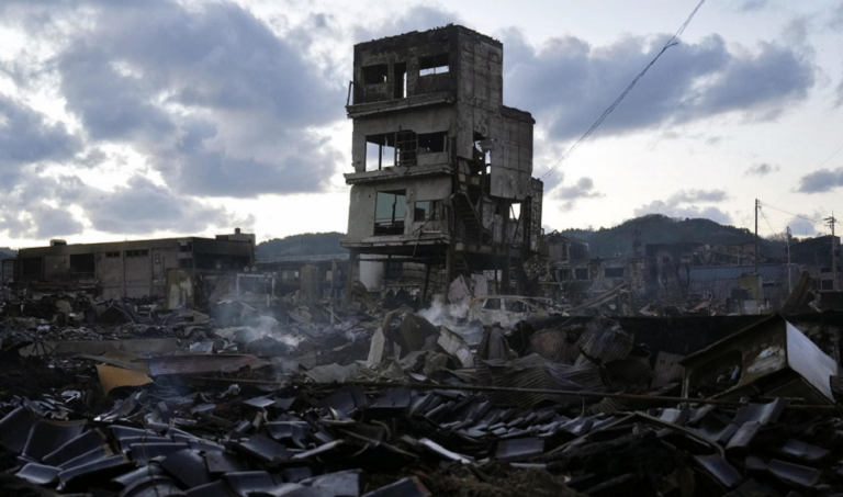 Suben a 82 los muertos por terremoto en Japón