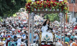 Todo listo para la procesión de la Divina Pastora en Barquisimeto