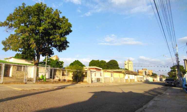 En más de 40 casas de Las Corubas no llega el agua desde hace 5 años