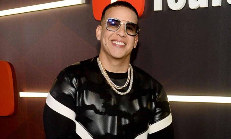 Hotel español debe pagar a Daddy Yankee casi $ 1 millón por robo de joyas