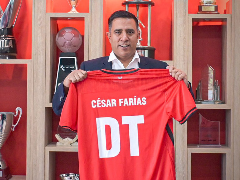 César Farías es el nuevo director técnico del América de Cali