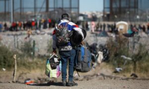 Migración se reduce a la mitad tras reunión entre México y EE. UU.