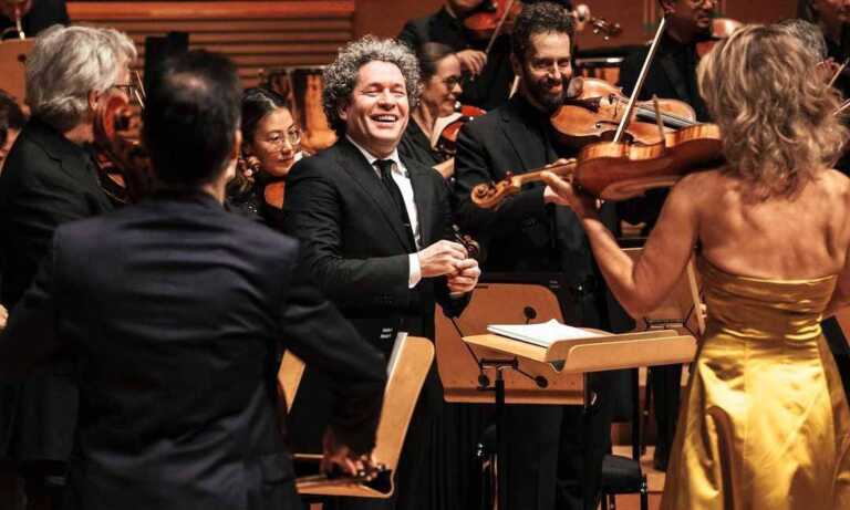 Gustavo Dudamel gana el Grammy a Mejor actuación de una orquesta