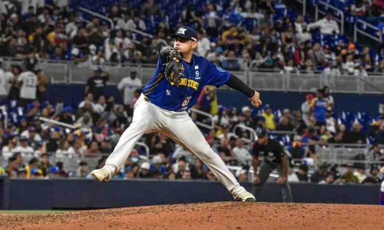 Ángel Padrón hace historia tras marcar “no hit no run” en la Serie del Caribe