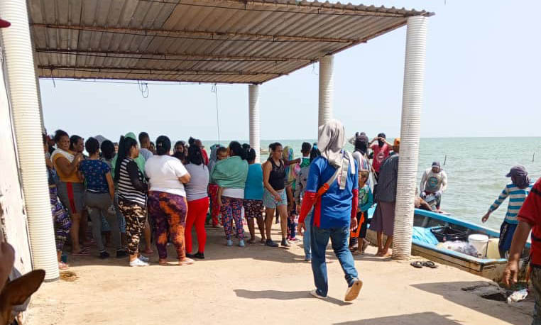 Buscan a pescador que cayó al Lago de Maracaibo en Barranquitas