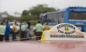 Transportistas abren paso en la Troncal del Caribe tras 6 horas de protesta