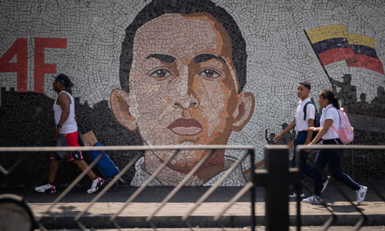 Venezolanos con 25 años, una generación bajo el chavismo