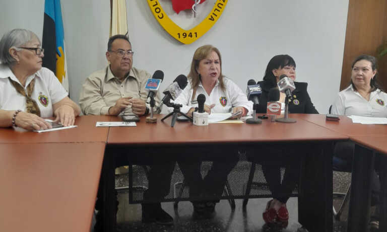 Comezu presenta programa de celebración del Día Nacional del Médico