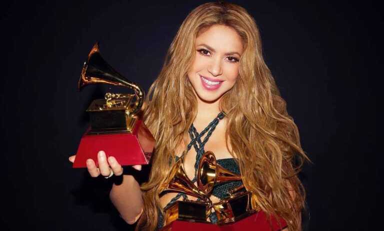 Shakira celebra sus 47 años soltera y en medio de reconocimientos