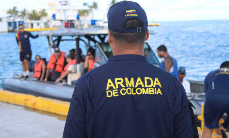 Rescatan a 17 migrantes venezolanos, iraníes y rumanos en San Andrés