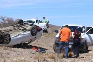 Muere migrante venezolano en volcamiento en la carretera Chihuahua-Juárez