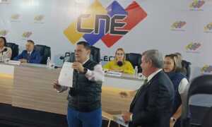 Copei intervenido postula a Juan Carlos Alvarado a presidenciales