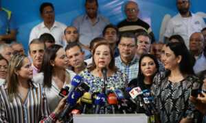 Corina Yoris desmiente tener nacionalidad uruguaya: “Nací en Caracas”