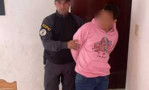 Detienen a joven en Viento Norte por amenazar de muerte a su madre
