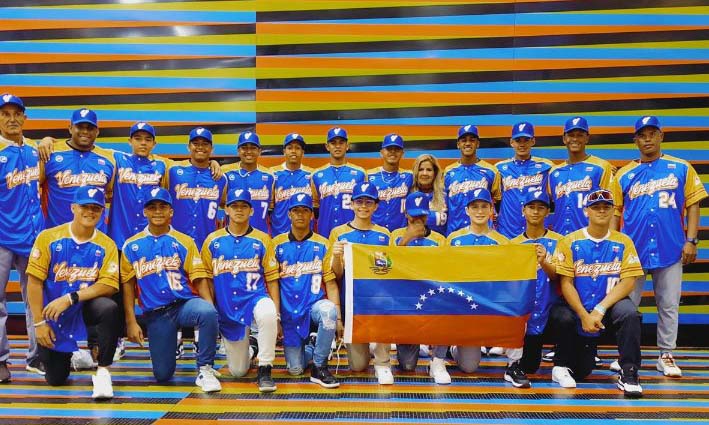 Venezuela logra arrasadora victoria en su debut en el Premundial U15