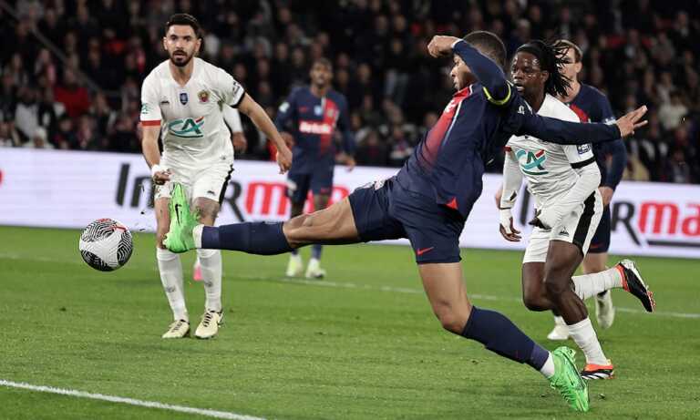 Mbappé se abona a la Copa y el PSG alcanza las semifinales