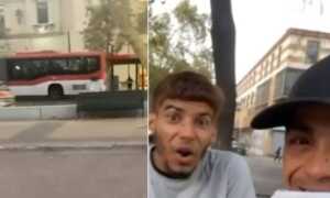 Venezolano celebra robo de celular haciendo videollamada con su mamá en Chile