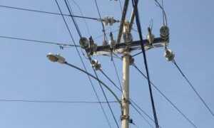 Falla en transformador deja sin electricidad a 120 familias en El Naranjal