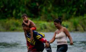 Son venezolanos más del 60 % de migrantes que cruzaron el Darién este año