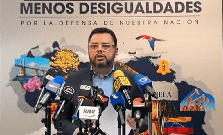 Antonio Ecarri plantea dolarización oficial si llega a la Presidencia