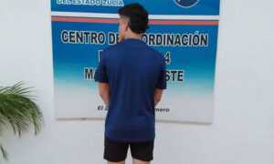 Joven golpea a su madre en la cara y lo arrestan en Santa Fe I
