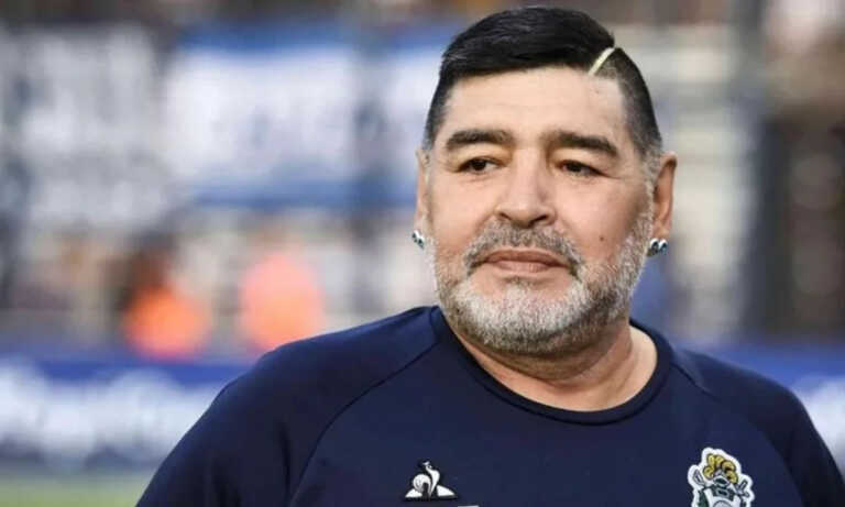 Nuevo informe forense sobre muerte de Maradona pone en duda responsabilidad médica