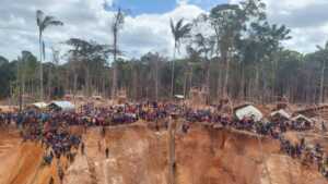 Totalizan 10 mil personas desalojadas de la mina Bulla Loca