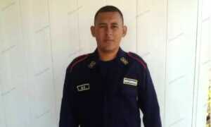 Bombero venezolano se convierte en héroe tras salvar a mujer de incendio en Chile