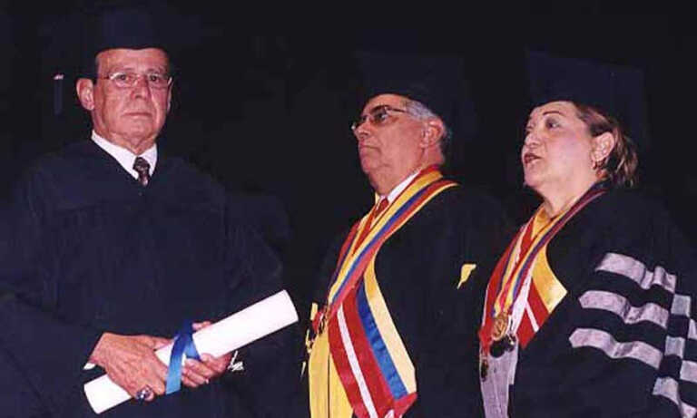 Se cumplen 20 años del Doctorado Honoris Causa de LUZ a Luis Aparicio